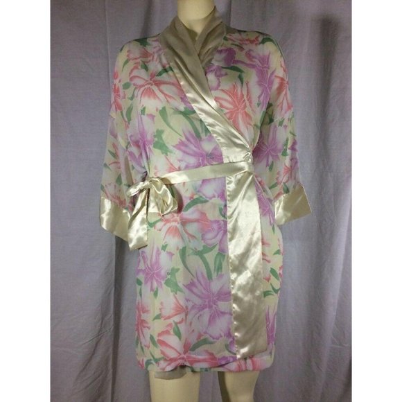 Victoria's Secret Robe Sheer and Floral One Size - Picture 2 of 16